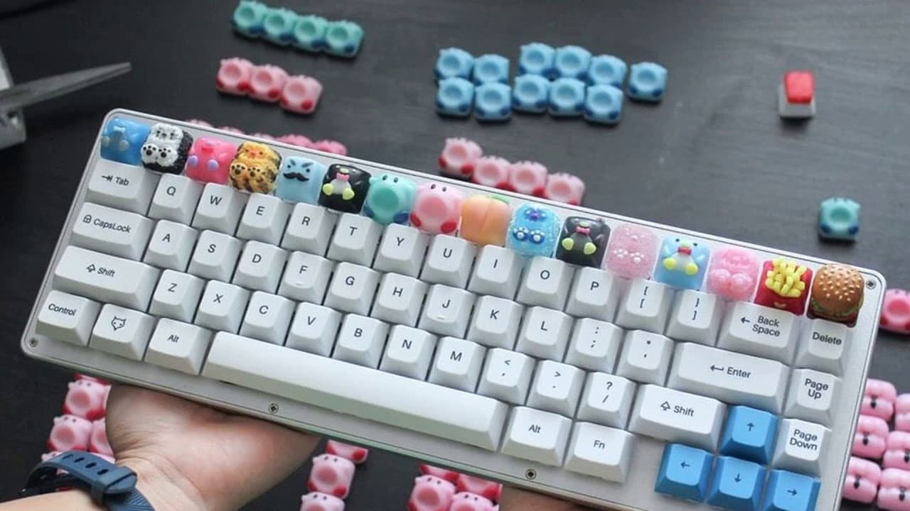 White Mechanical Keyboard